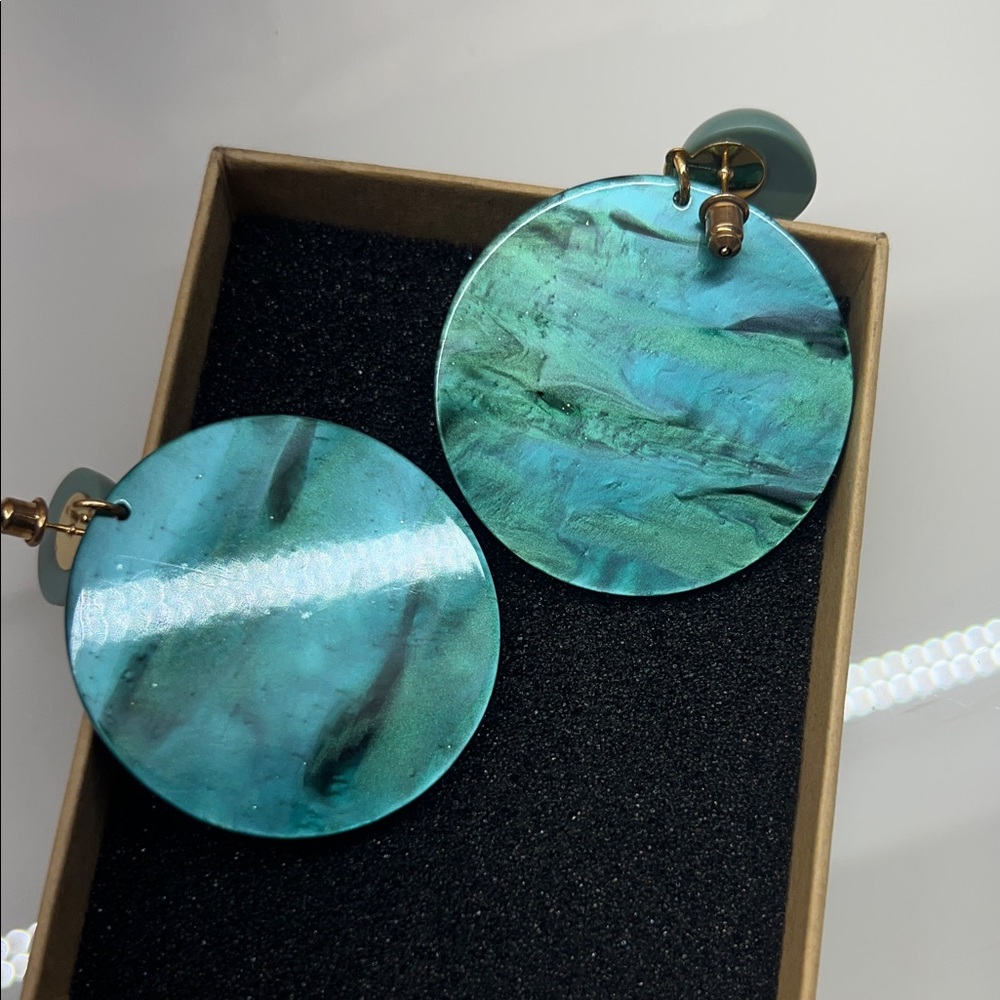 Tropical Green Statement Earrings - Picture 4 of 7